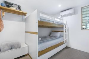 Caba del Sol, 3 Bed Beachfront Escape