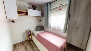 Campings Chez Bruno & Sophie Mobil home luxe 6-8P BORA BORA : photos des chambres