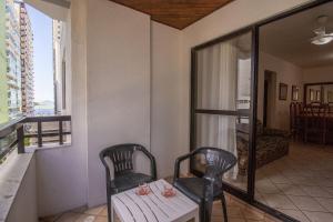 PDB42 - 3 Dorm Climatizados, Garagem, Quadra Mar