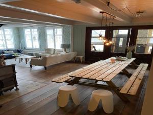 Guesthouse Friesland Ternaard near Heritage