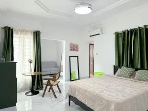 Homeland Guest House - Otele