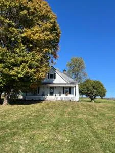 The Rutherford Inn - Versailles