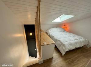 Élégant duplex neuf à 30 m de lOcéan avec parking