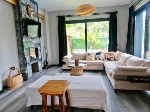 Akyaka Kitesurf Villas 1 Tüm Villa Özel Havuz ve Bahçeli