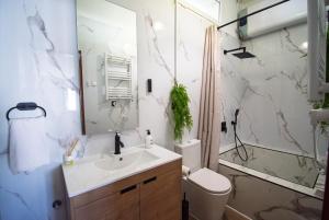 SnowGranada Hight Level Galatino