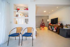 250 metros da praia! Casa 4 quartos
