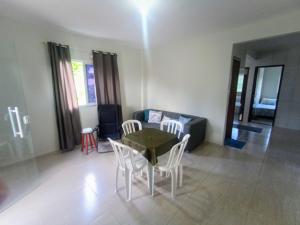 Apartamento em Iriri