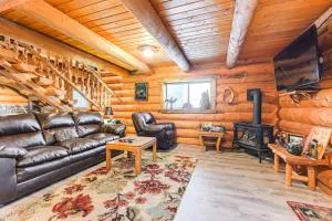 3 Mi to Kenai River Secluded Sterling Cabin! - Sterling