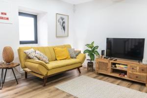 Ilhéus House - Ubytování bez kategorie ve městě Mosteiros