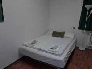 Vidic Guesthouse - Hnjótur