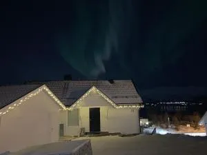 Cozy apartment in Hamna - Skatøra