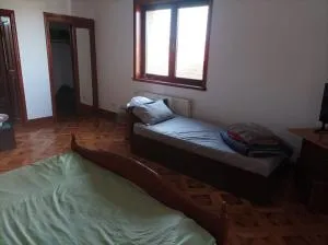 Casa de vacanta - Ponoarele