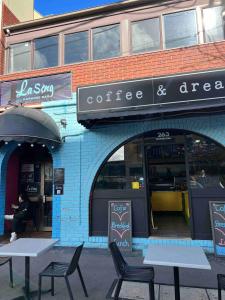 Studio 312 gouger city stay