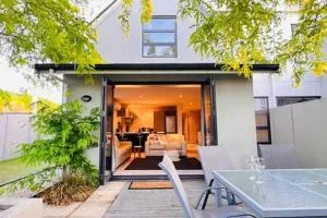 Hagley Apartment - Christchurch Holiday Homes - 阿丁顿