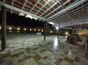 Casa Eventos e Temporada com 3 suites, piscina, churrasqueira, Wi-Fi, Ar Condicionado - Proximo Praia Mar Casado e Pernambuco - Guaruja