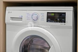 Mina by Kozystay - Kemayoran