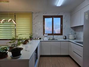 Seogwipo Tre Pension