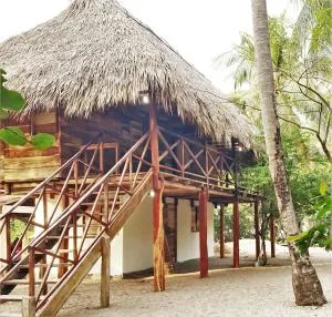 Proyecto Clandestino - 阿里斯塔港