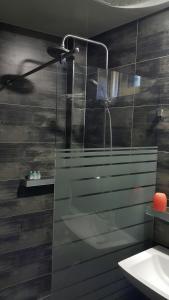 J cube home stay n pension