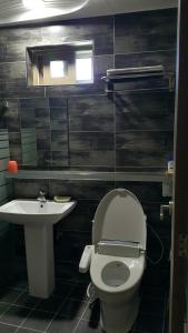 J cube home stay n pension