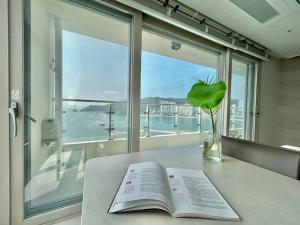 Busan Ocean Sky Osilla