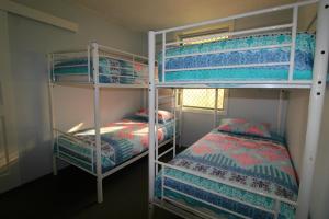 Beachfront 1 25 Willow Street