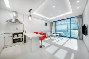 Yeosu View21 Pension