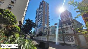 Apartamentos na Ponta da Praia Housi by Book Santos