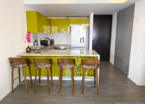 Nuevo y Céntrico Apartamento