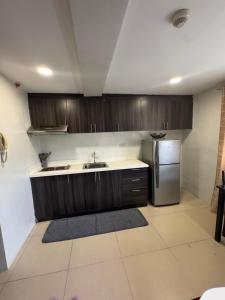 Amse Suites Gilmore Tower 10th