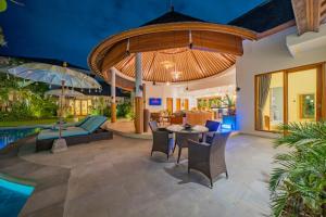 Villa Lea Luxury Oasis in Seminyak Umalas with private pool 4BR