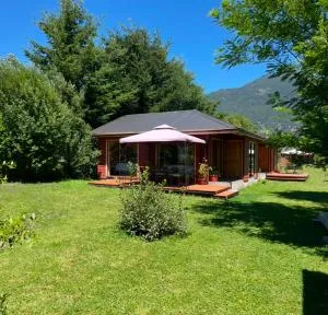 Comodidad y hermosa Vista Volcán - Refugio Llaima