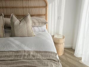 Olas Villa 4 - Plunge Pool & Walk to Beach