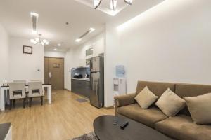 Luxury Apartment in Vinhomes Metropolis Hanoi