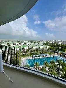 Coastal Vibe - Free GYM & Pool - Hà Bàng