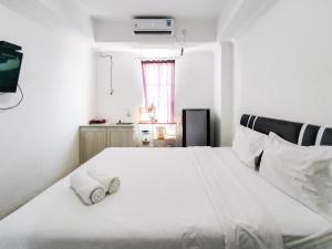 Restful and Tidy Studio at Paltrow City Apartment By Travelio