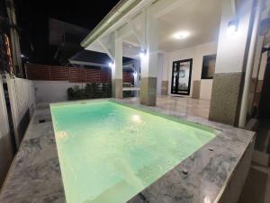 Merry house บ้านพักริมหาดบางแสน