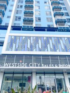 Modern Luxury 5BR Sunset View beside Okada Manila