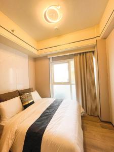 Modern Luxury 5BR Sunset View beside Okada Manila