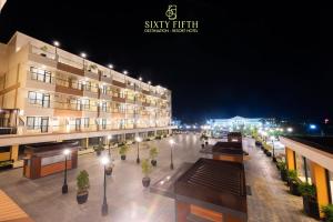 SixtyFifth Destination Resort Hotel