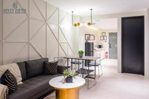 SixtyFifth Destination Resort Hotel