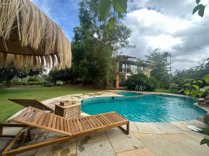 Boho Orchards Villa - Luxury Vintage Bohemain experience!