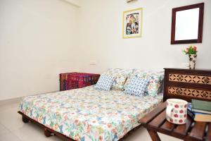 Casa Melora, 2bhk Ac apt in Candolim, Beachwalk