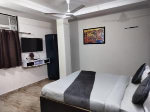 Hotel Embassy