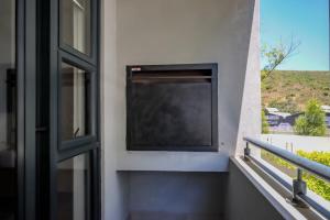 18 on The Den Studio Apartment