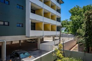 18 on The Den Studio Apartment