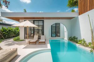 Villa Jenna - Exquisite 3BR Villa Close to Batu Belig Beach