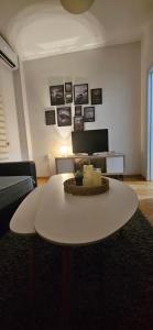 Aurelia Apartment