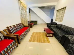 New Eagle Best Inn - Haputale