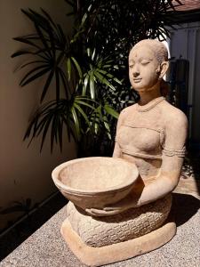 Charming Villa at Layan